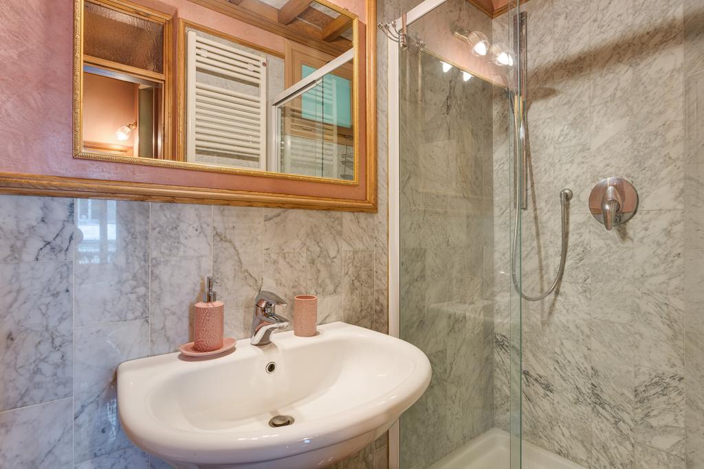 B&B Cavour10 Firenze ภายนอก รูปภาพ